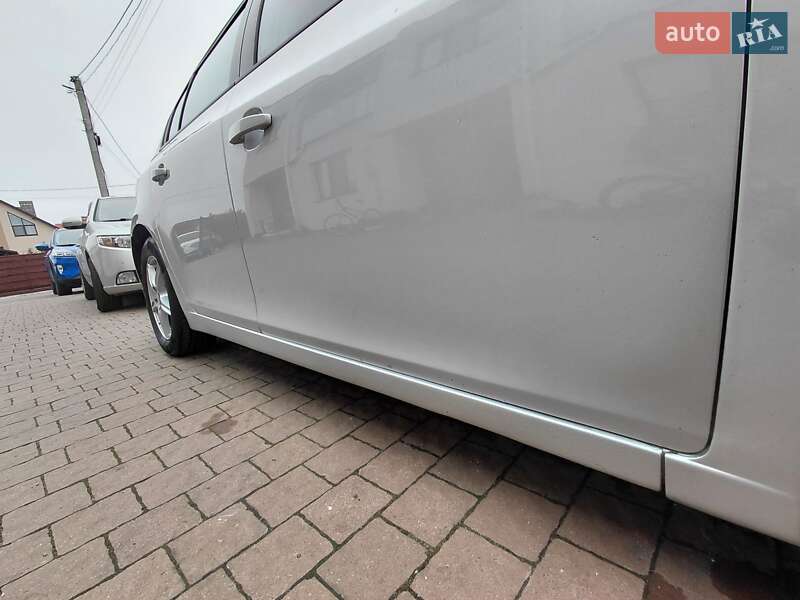 Хэтчбек Chevrolet Cruze 2012 в Львове