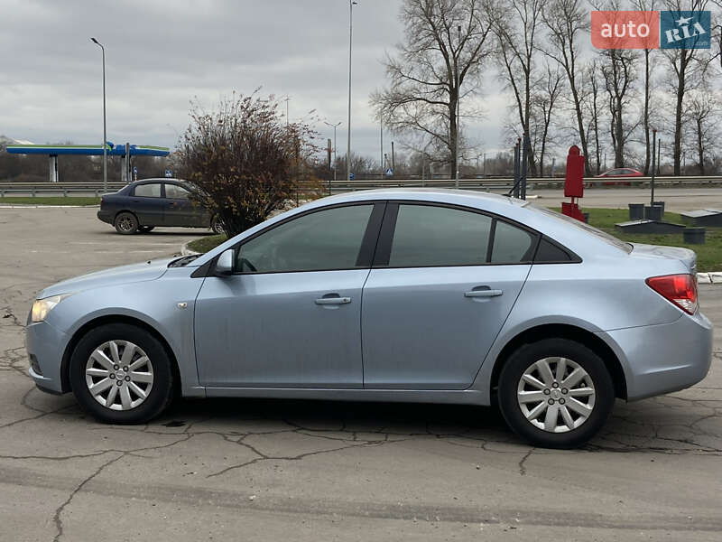 Седан Chevrolet Cruze 2009 в Полтаве фото 8 Седан Chevrolet Cruze 2009 в Полтаве
