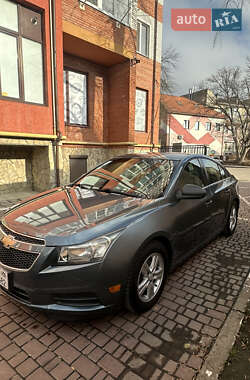 Седан Chevrolet Cruze 2011 в Полтаве