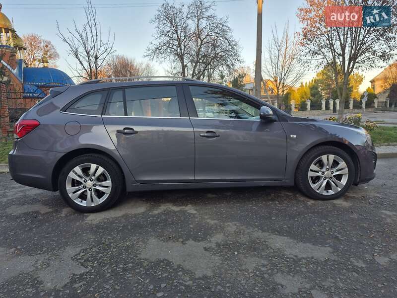 Универсал Chevrolet Cruze 2013 в Ровно фото 10 Универсал Chevrolet Cruze 2013 в Ровно