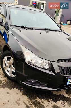 Хэтчбек Chevrolet Cruze 2012 в Киеве