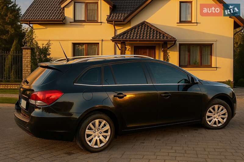 Универсал Chevrolet Cruze 2013 в Житомире фото 4 Универсал Chevrolet Cruze 2013 в Житомире