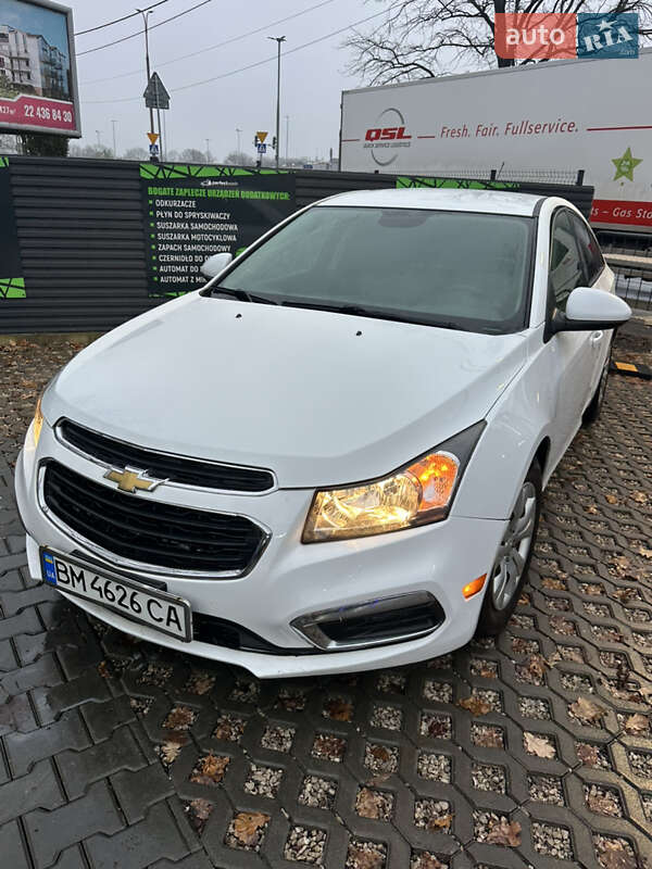 Седан Chevrolet Cruze 2015 в Львове