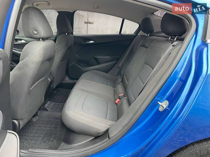 Седан Chevrolet Cruze 2016 в Києві