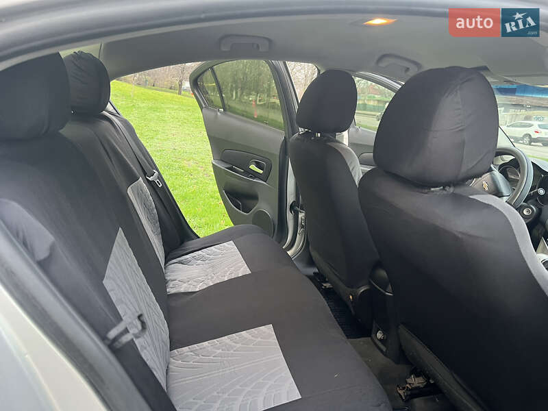 Седан Chevrolet Cruze 2015 в Одессе фото 11 Седан Chevrolet Cruze 2015 в Одессе