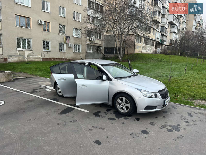 Седан Chevrolet Cruze 2015 в Одессе фото 20 Седан Chevrolet Cruze 2015 в Одессе