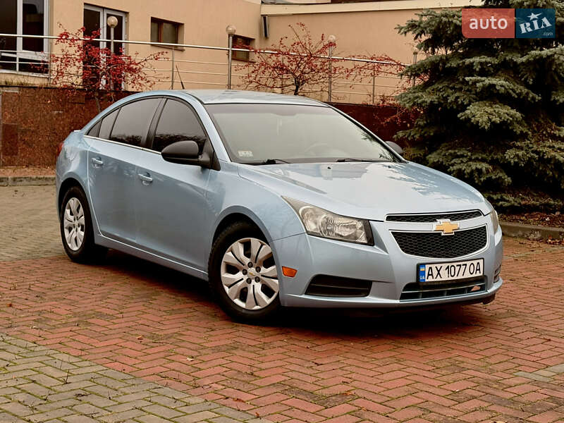 Седан Chevrolet Cruze 2011 в Харькове фото 23 Седан Chevrolet Cruze 2011 в Харькове