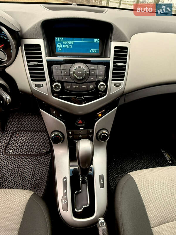 Седан Chevrolet Cruze 2011 в Харькове фото 32 Седан Chevrolet Cruze 2011 в Харькове