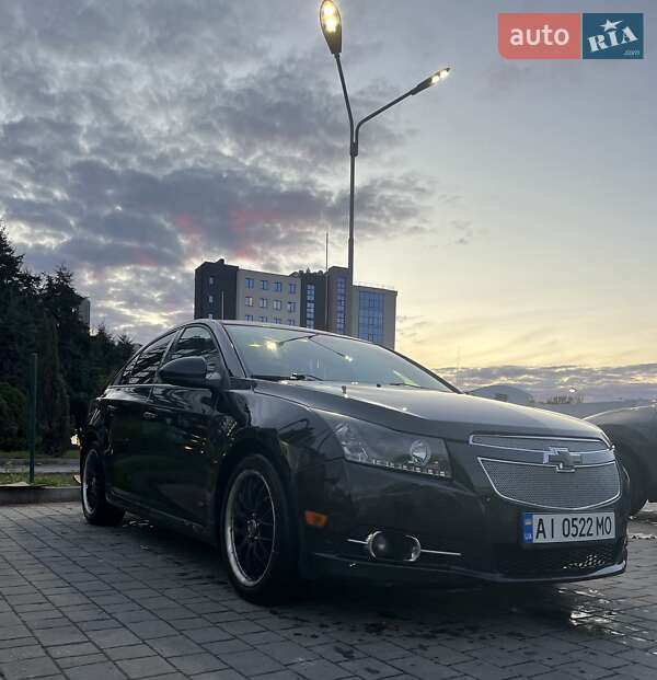 Chevrolet Cruze 2012