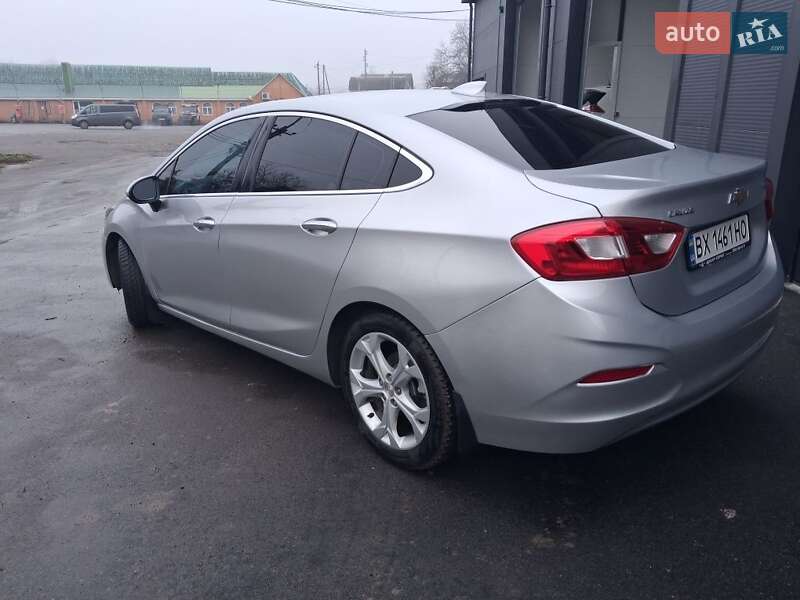 Седан Chevrolet Cruze 2017 в Жмеринке
