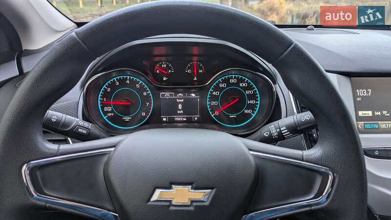 Седан Chevrolet Cruze 2017 в Рівному