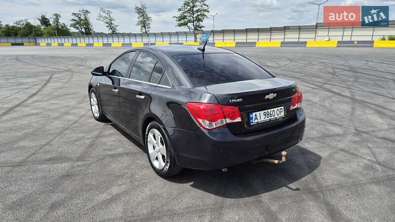 Седан Chevrolet Cruze 2012 в Києві