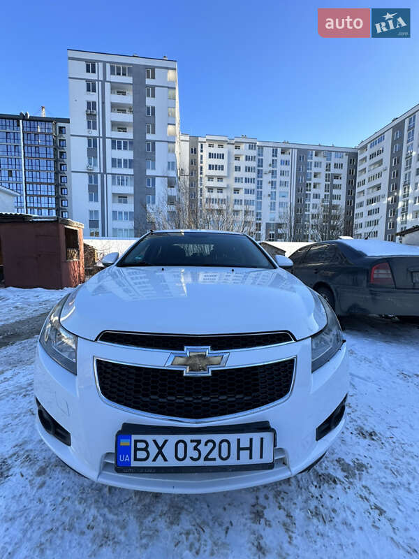 Седан Chevrolet Cruze 2010 в Львове фото 2 Седан Chevrolet Cruze 2010 в Львове