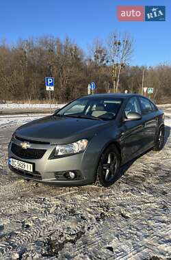 Седан Chevrolet Cruze 2010 в Львове