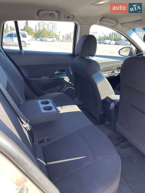Універсал Chevrolet Cruze 2013 в Києві фото 8 Універсал Chevrolet Cruze 2013 в Києві