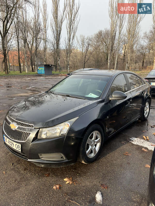 Chevrolet Cruze 2012