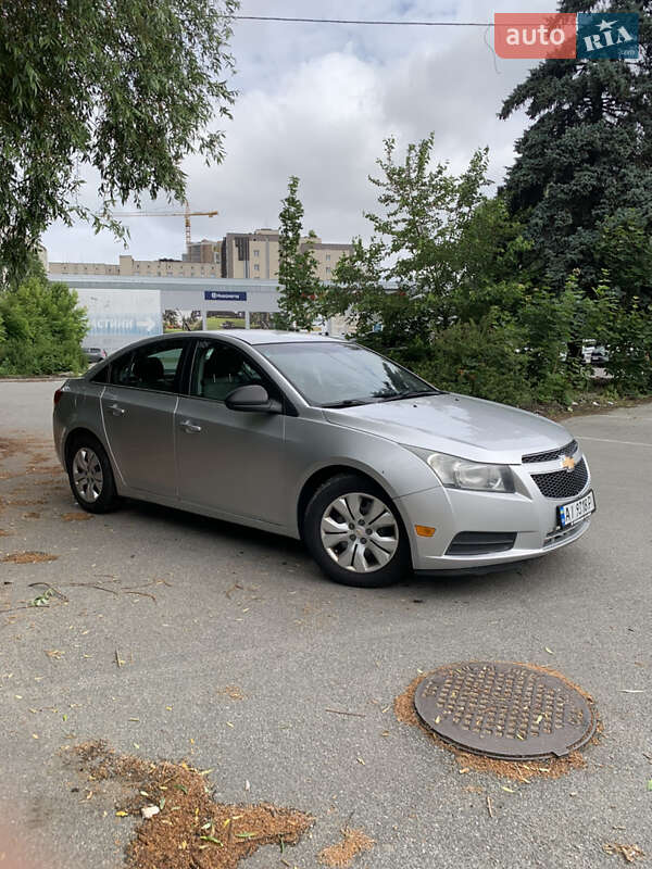 Седан Chevrolet Cruze 2012 в Киеве