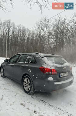 Универсал Chevrolet Cruze 2013 в Харькове
