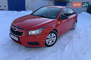 Седан Chevrolet Cruze 2014 в Днепре