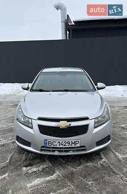Седан Chevrolet Cruze 2013 в Львові