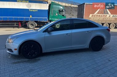 Седан Chevrolet Cruze 2014 в Киеве
