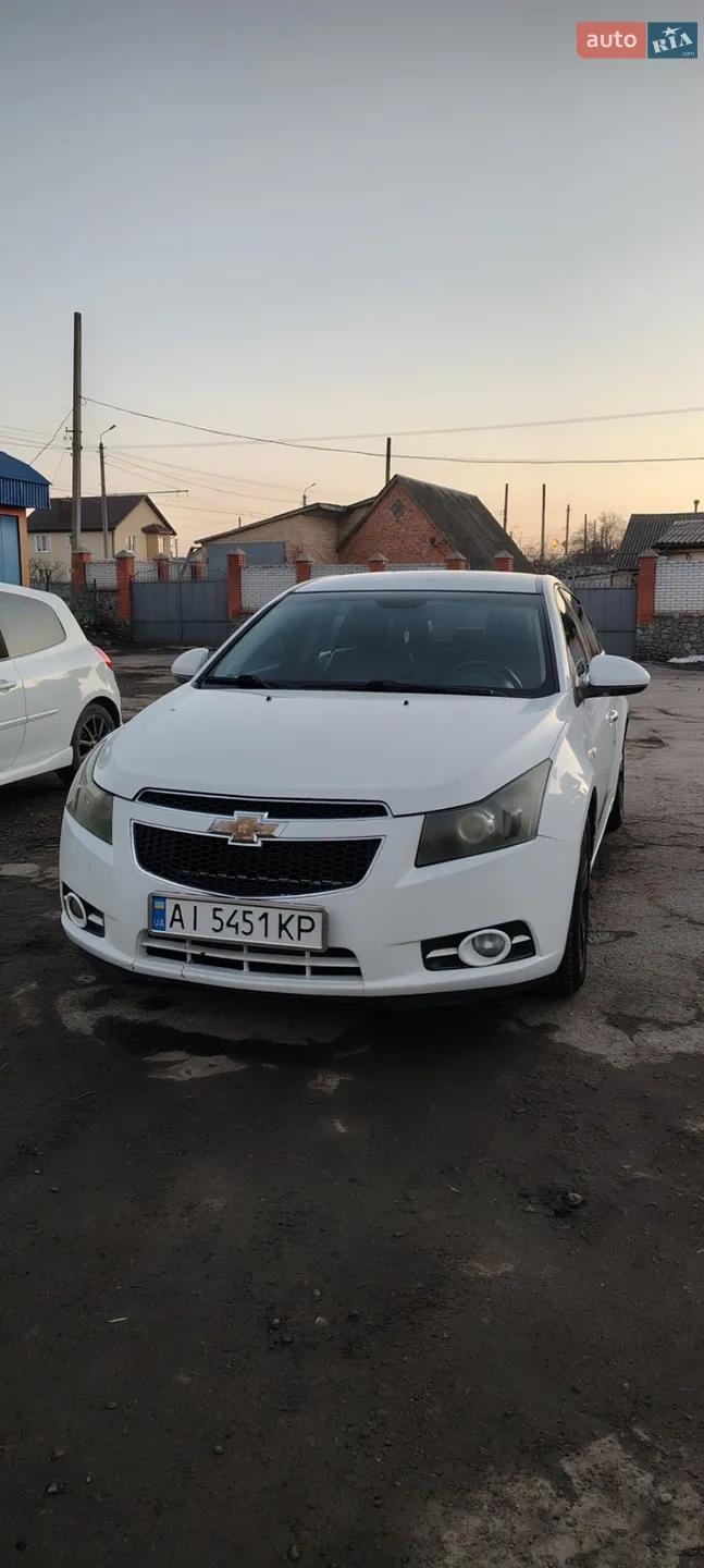 2011 Chevrolet Cruze - мініатюра 2