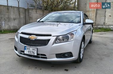 Седан Chevrolet Cruze 2012 в Николаеве