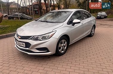 Седан Chevrolet Cruze 2017 в Львове