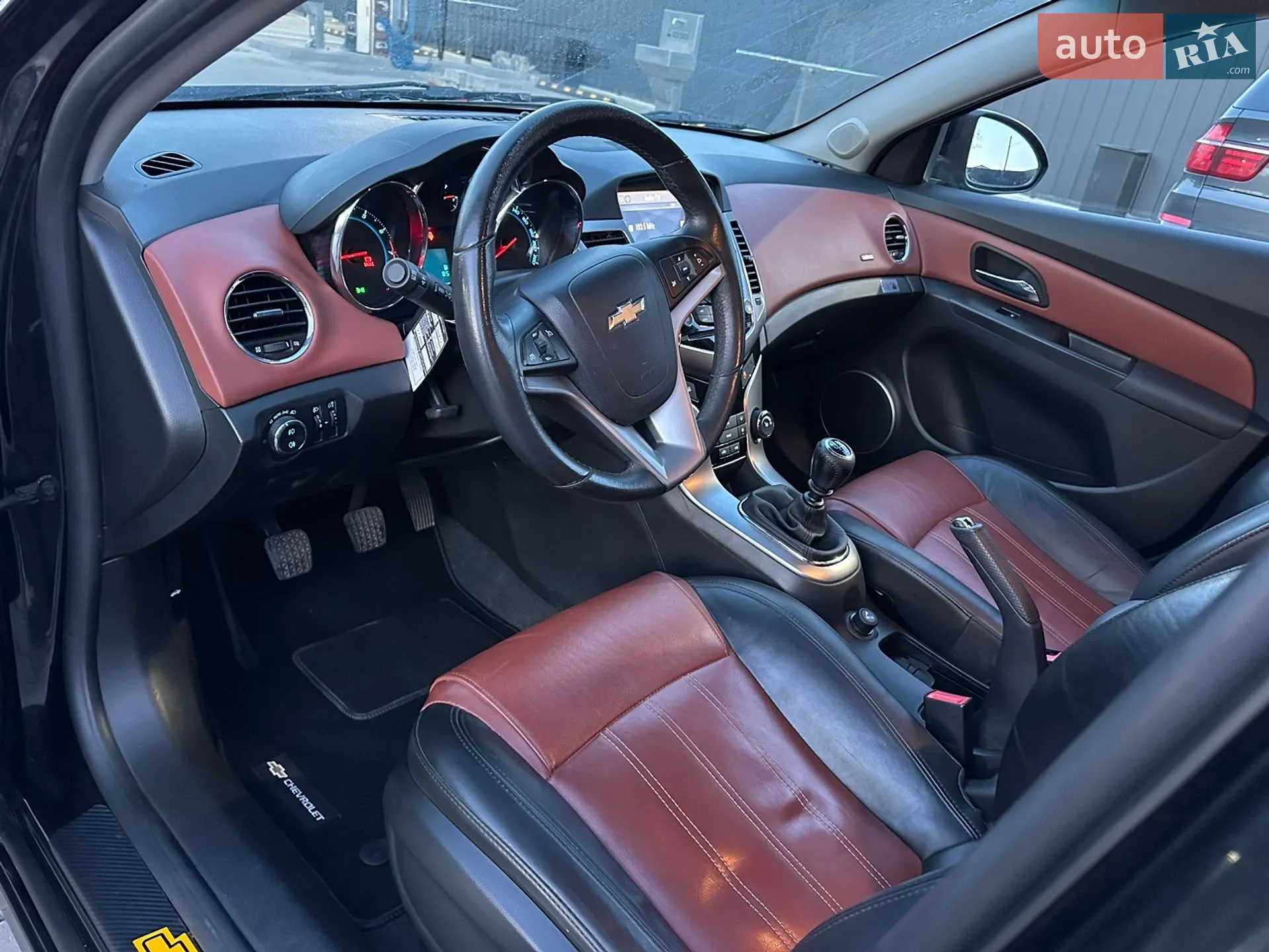 2011 Chevrolet Cruze - мініатюра 19