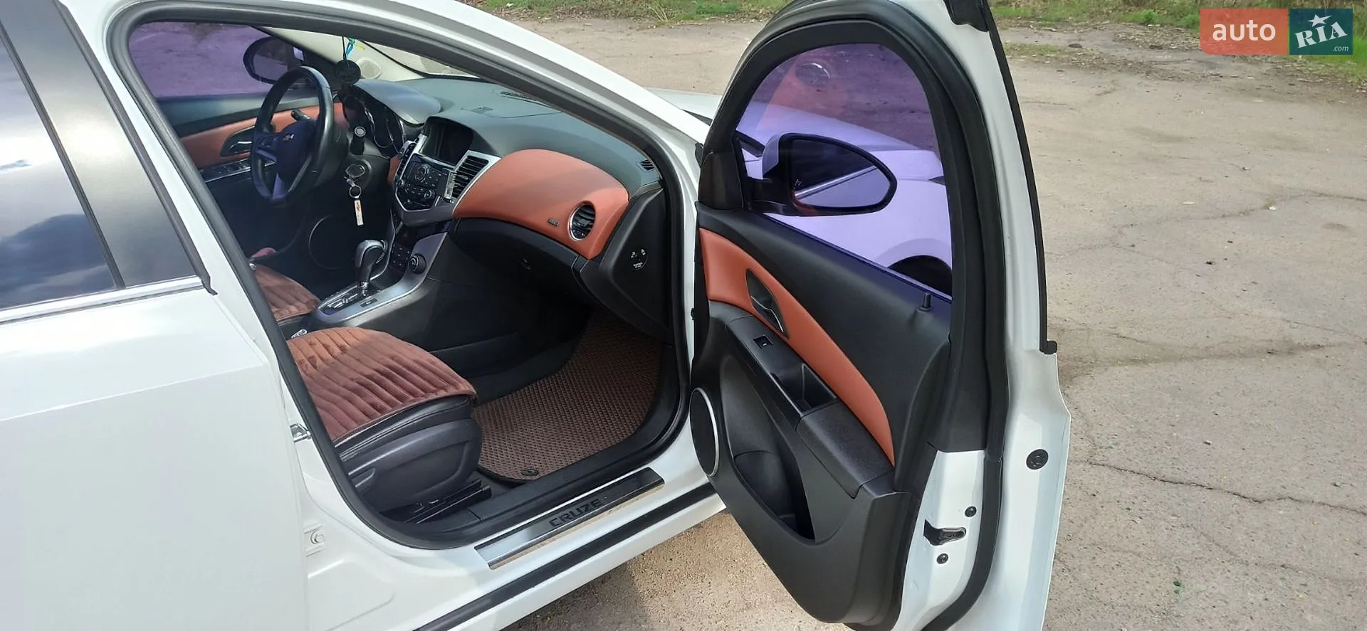 2010 Chevrolet Cruze - мініатюра 13