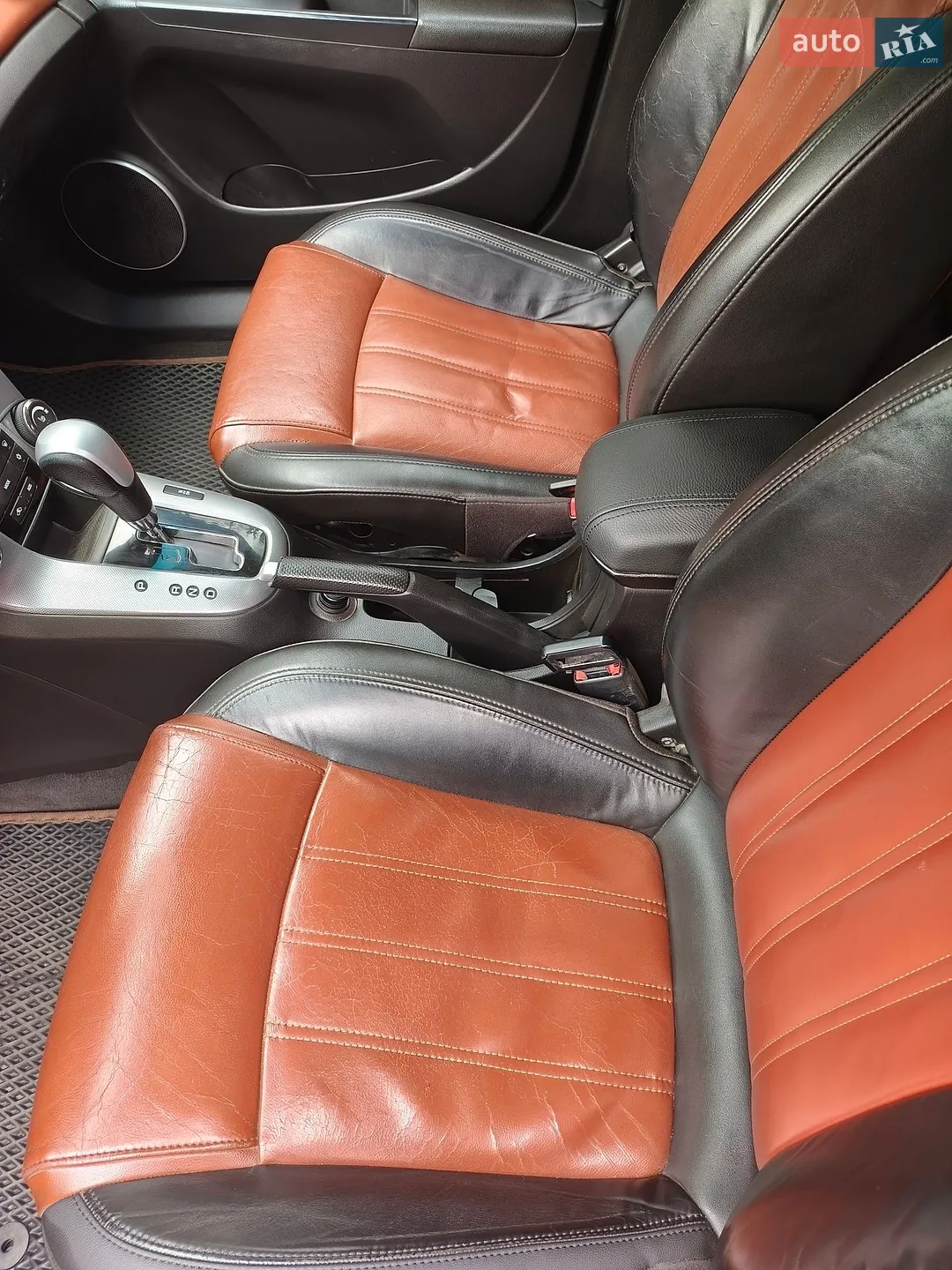 2010 Chevrolet Cruze - мініатюра 12