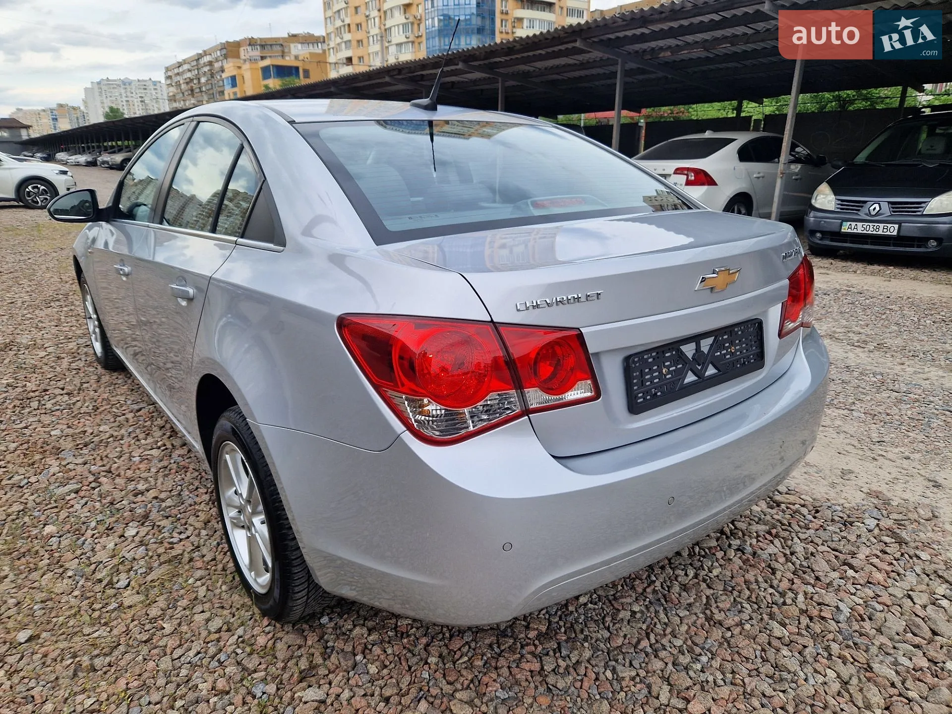 2010 Chevrolet Cruze - мініатюра 14