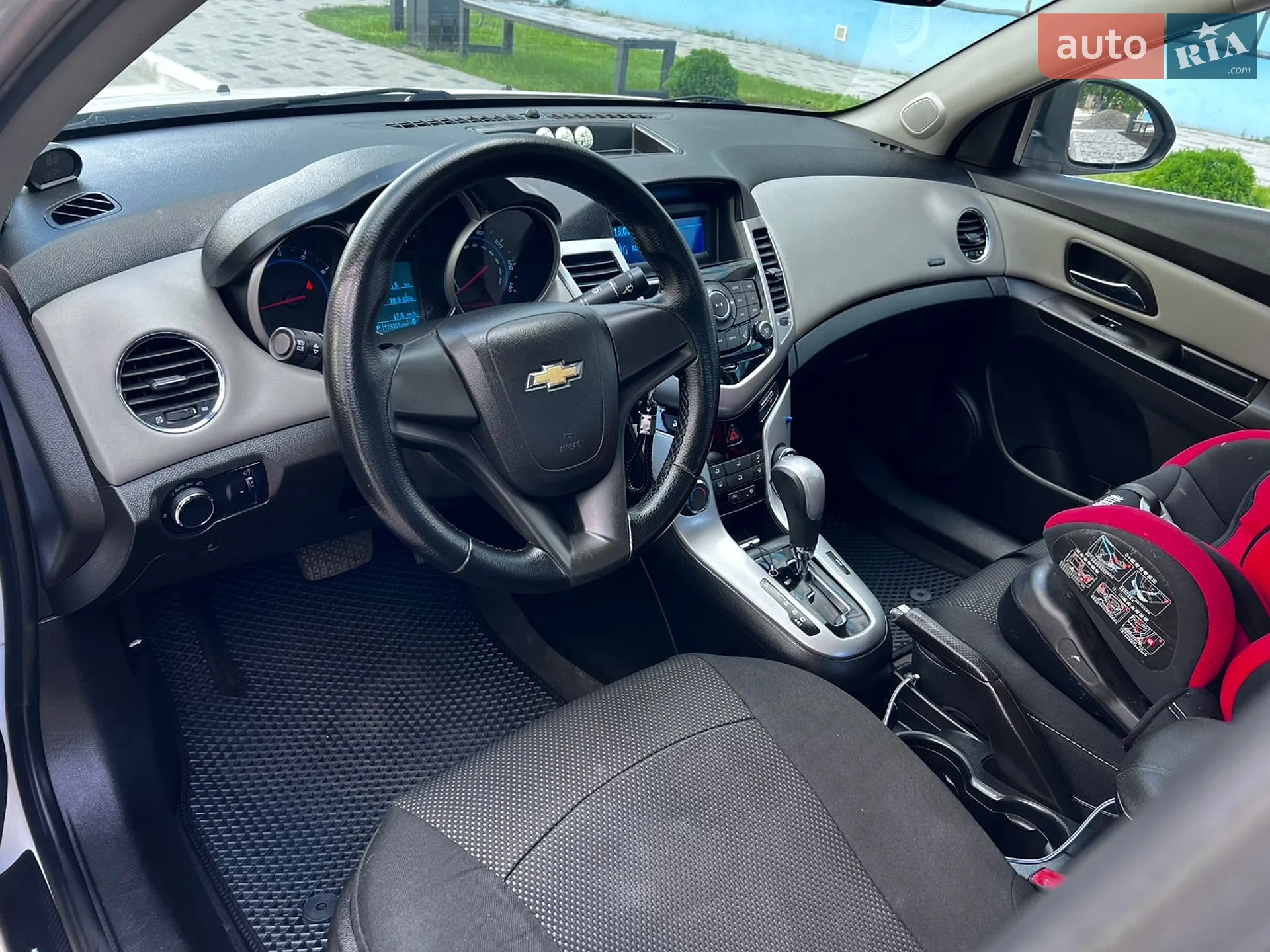 2012 Chevrolet Cruze - мініатюра 11