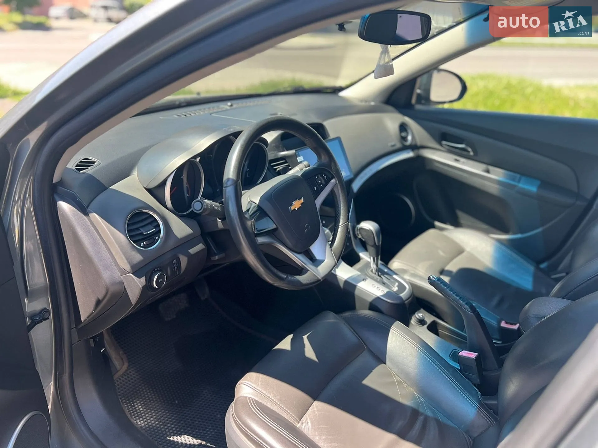 2010 Chevrolet Cruze - мініатюра 4