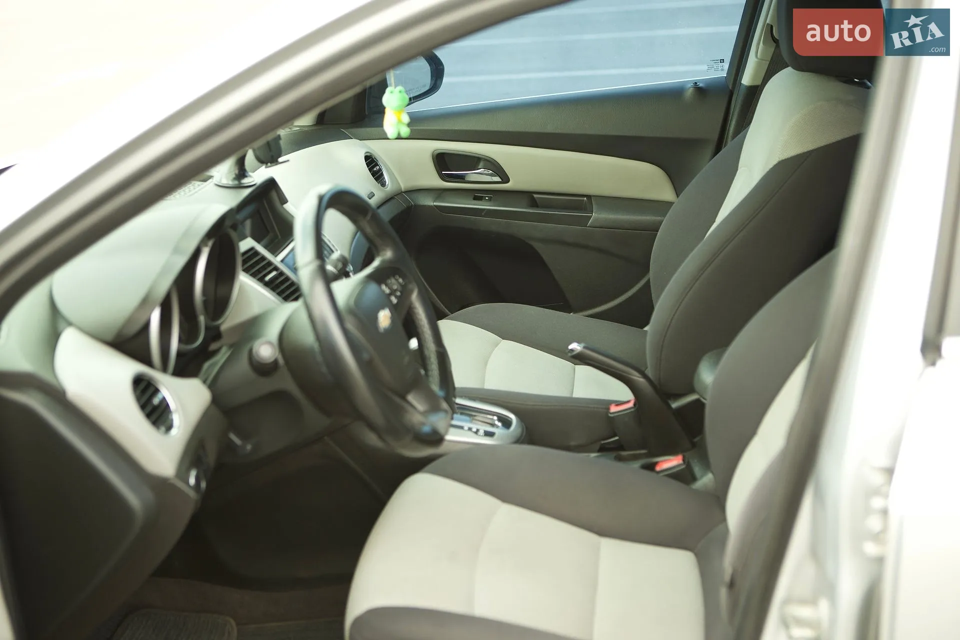 2012 Chevrolet Cruze - мініатюра 15