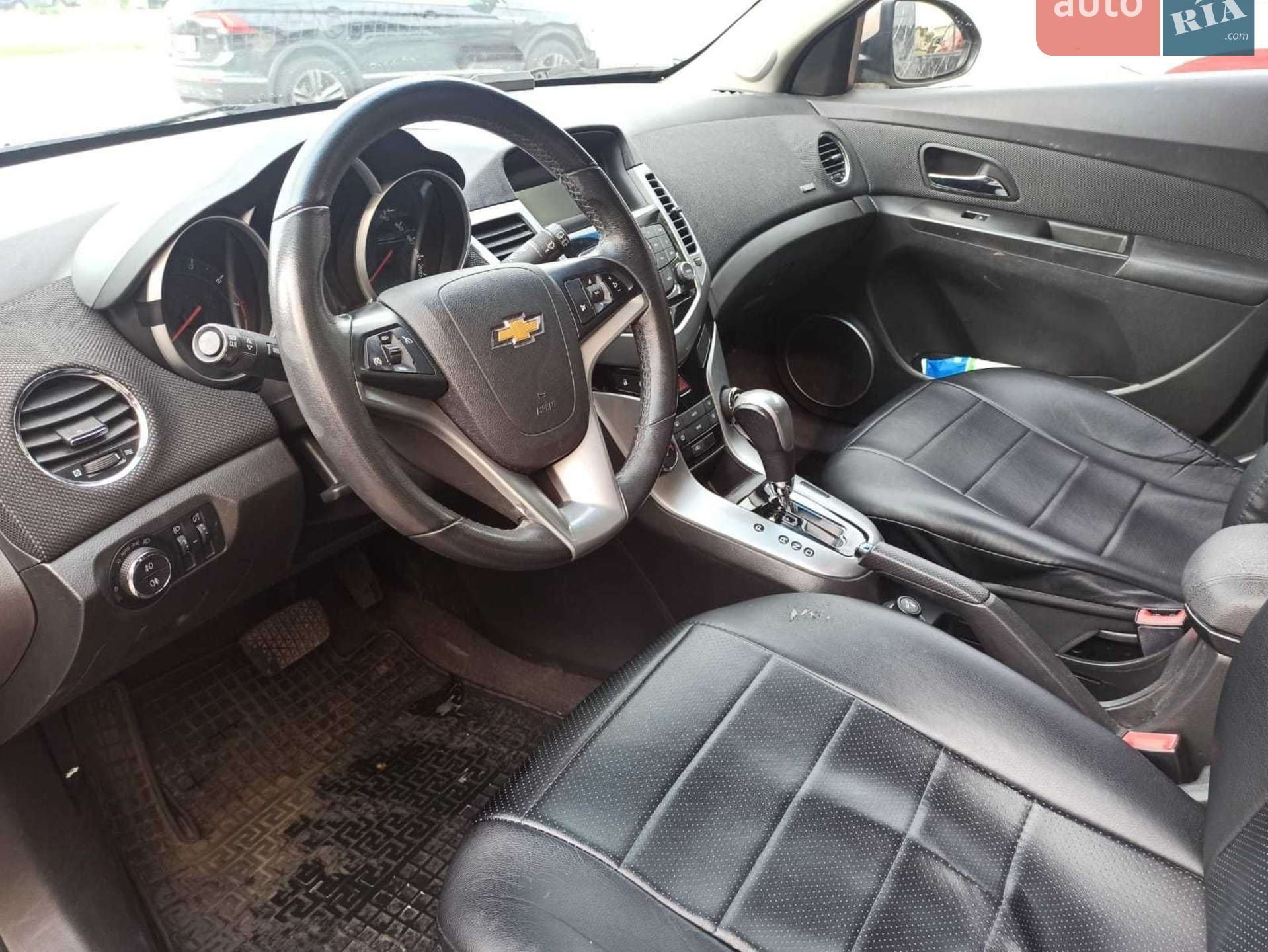 2012 Chevrolet Cruze - мініатюра 2