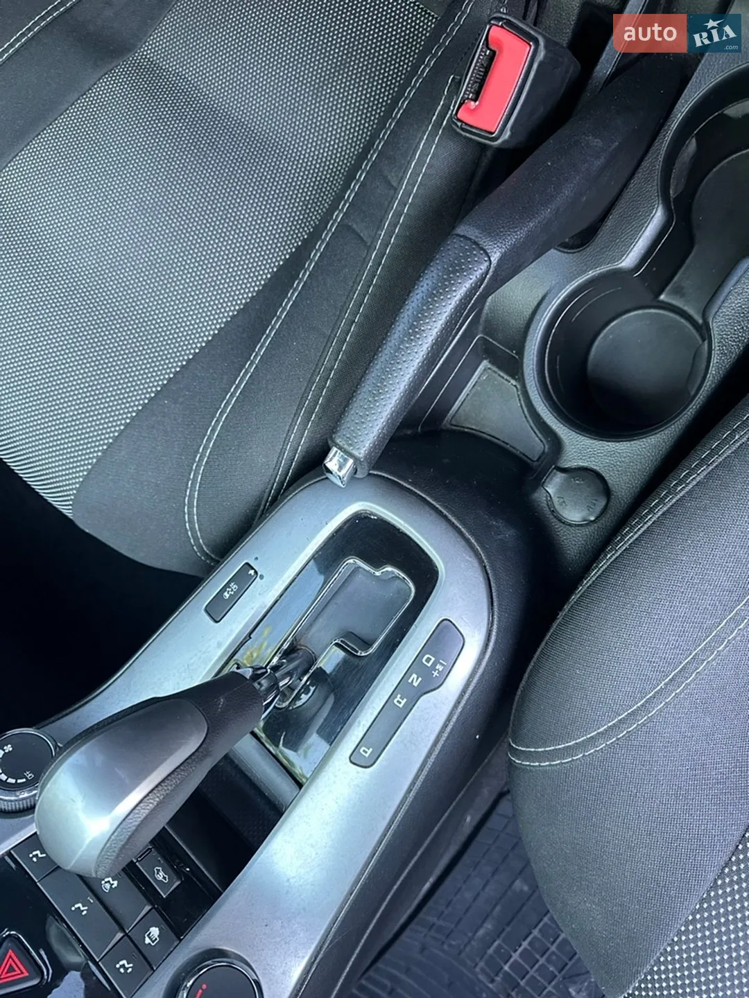 2013 Chevrolet Cruze - мініатюра 23