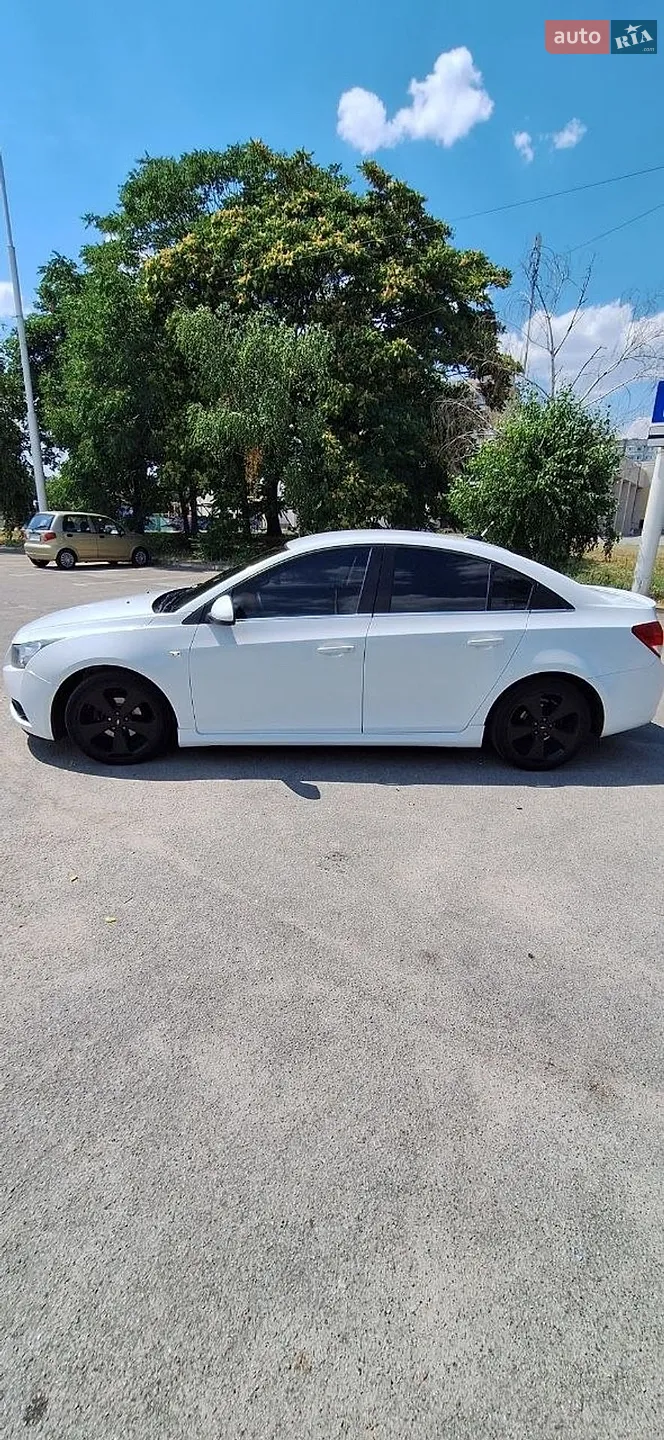 2011 Chevrolet Cruze - мініатюра 5