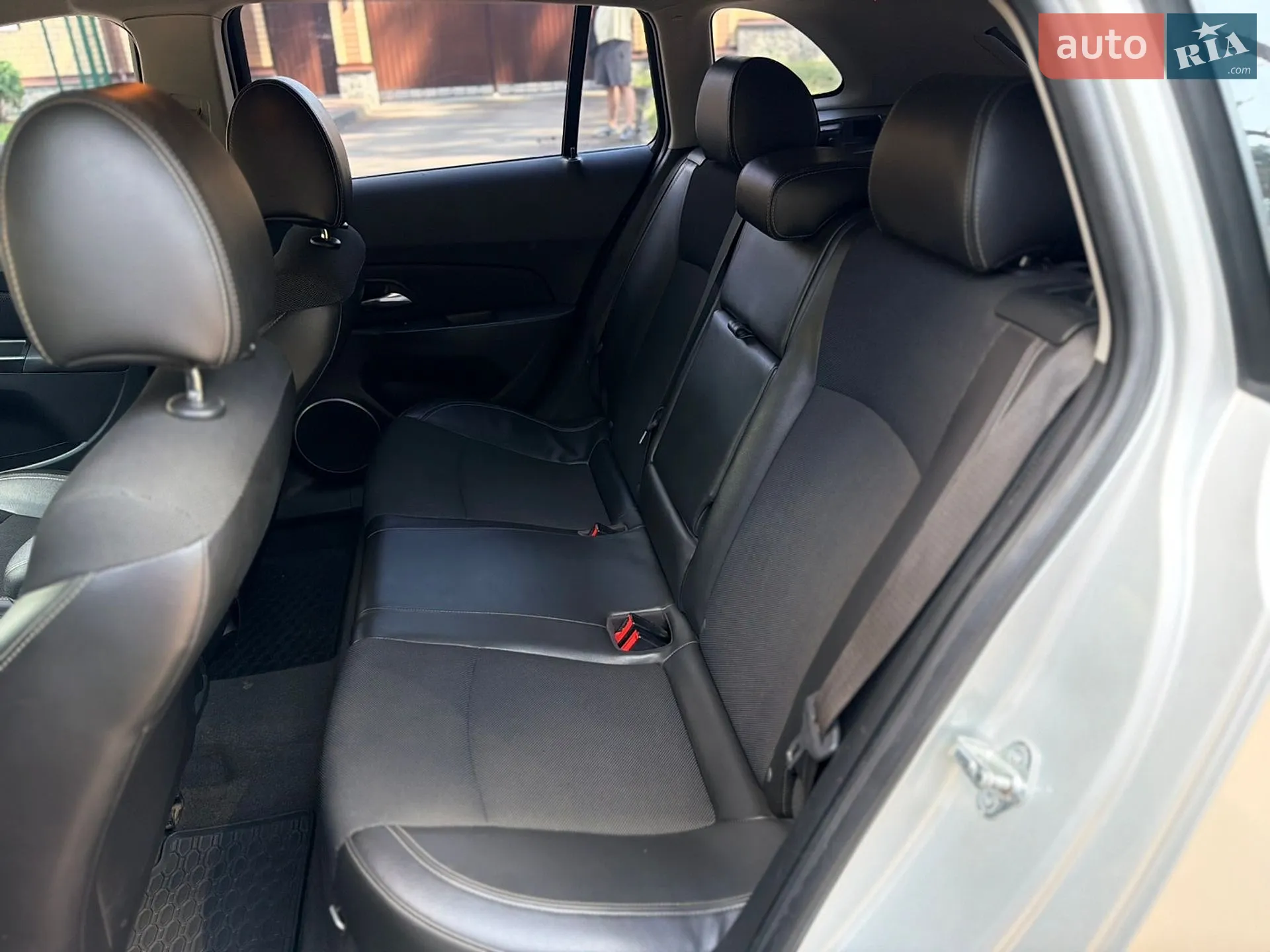 2013 Chevrolet Cruze - мініатюра 48