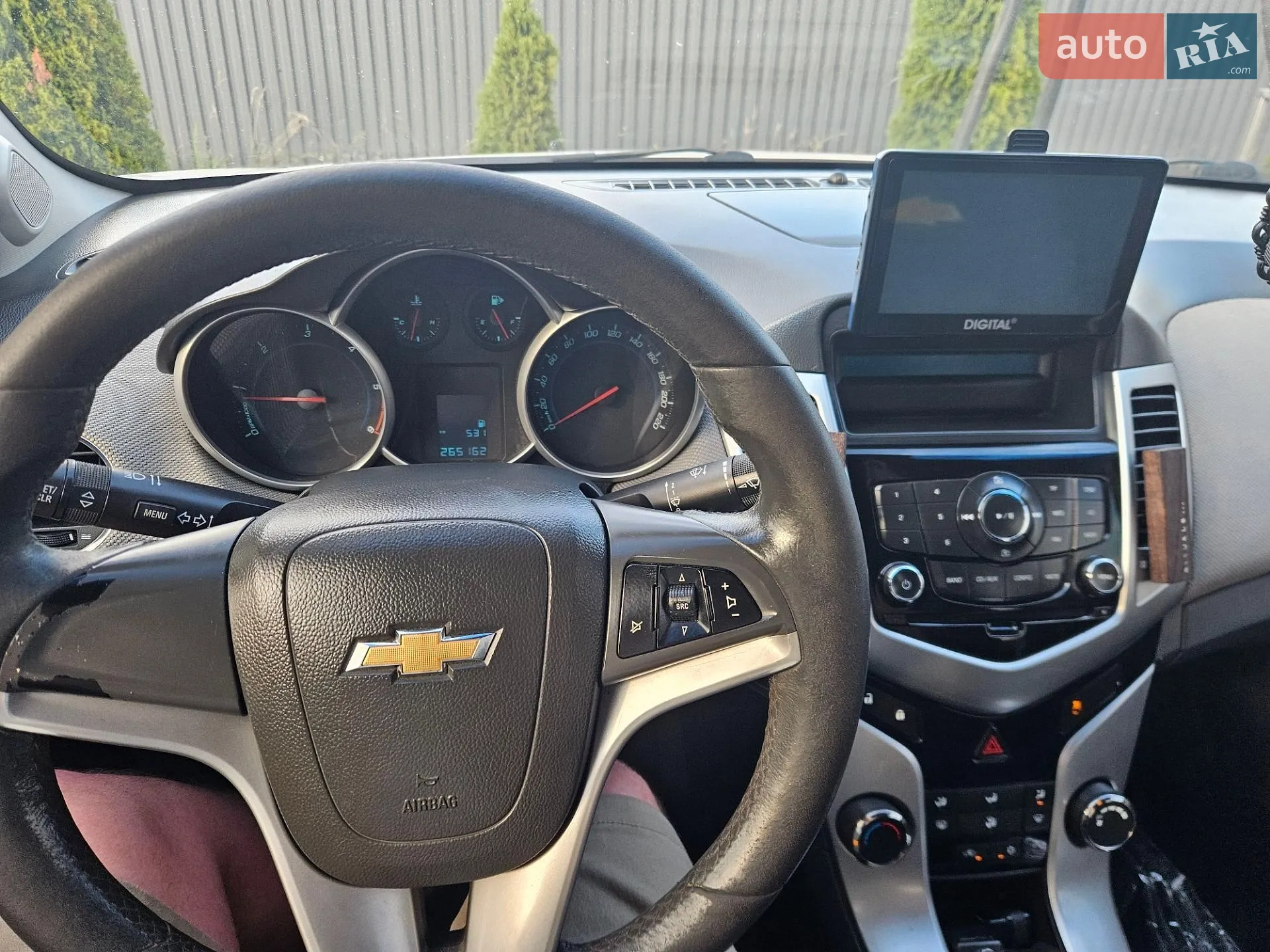 2010 Chevrolet Cruze - мініатюра 30
