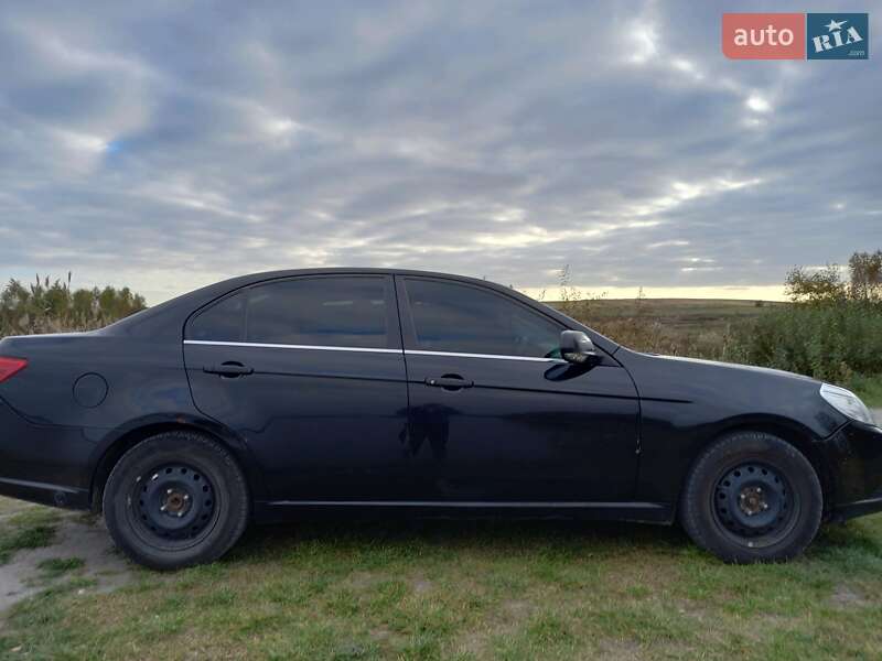 Седан Chevrolet Epica 2006 в Львове