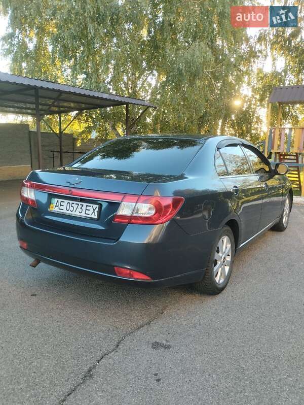 Седан Chevrolet Epica 2008 в Дніпрі