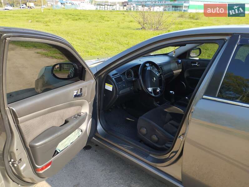 Седан Chevrolet Epica 2008 в Вознесенську