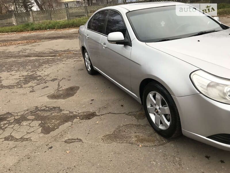 Седан Chevrolet Epica 2007 в Золочеве