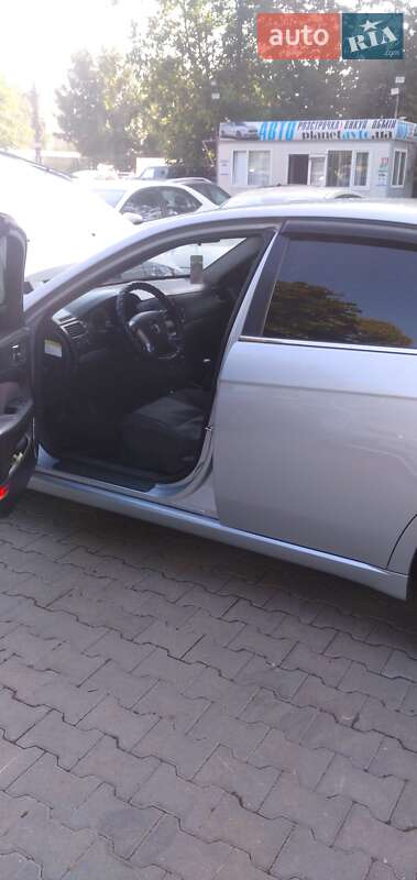 Седан Chevrolet Epica 2007 в Чернівцях