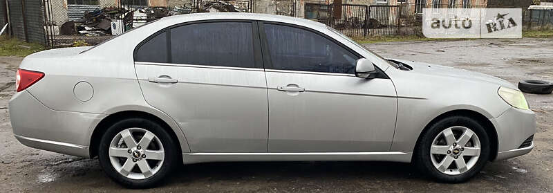 Седан Chevrolet Epica 2007 в Золочеве