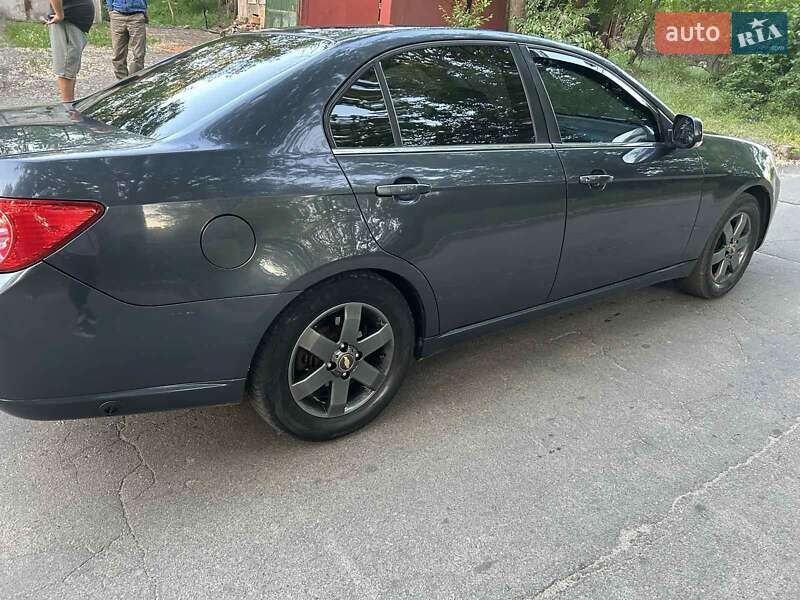 Седан Chevrolet Epica 2007 в Запорожье