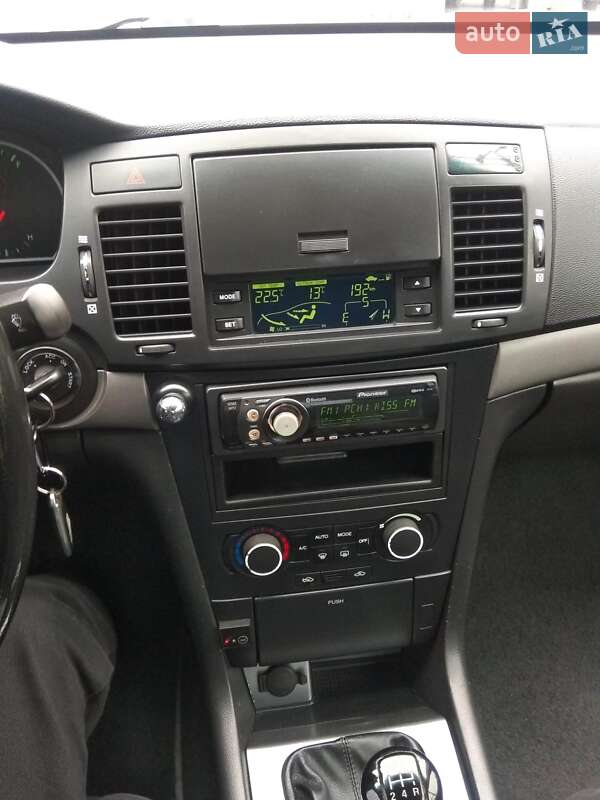 Седан Chevrolet Epica 2006 в Вінниці