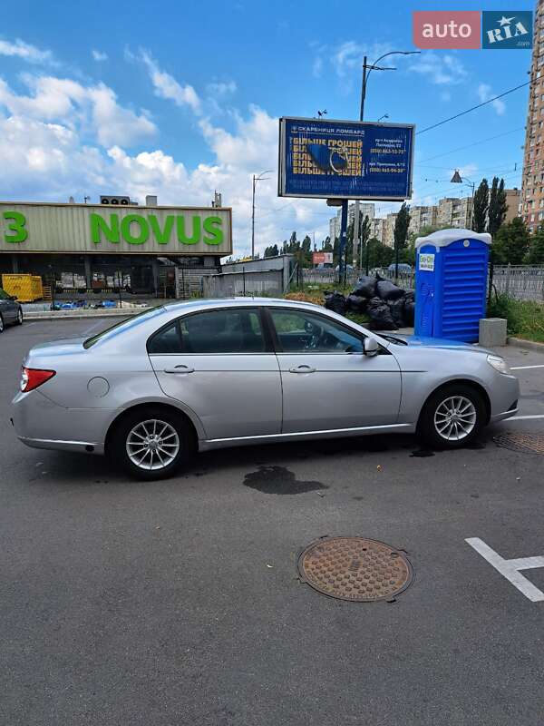 Седан Chevrolet Epica 2008 в Киеве