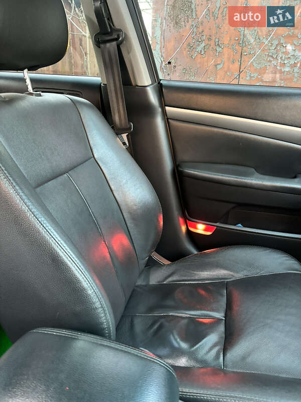 Седан Chevrolet Epica 2008 в Коростені